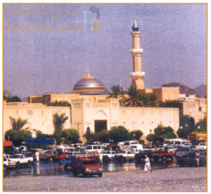 نزوى..من الحواضر العمانية