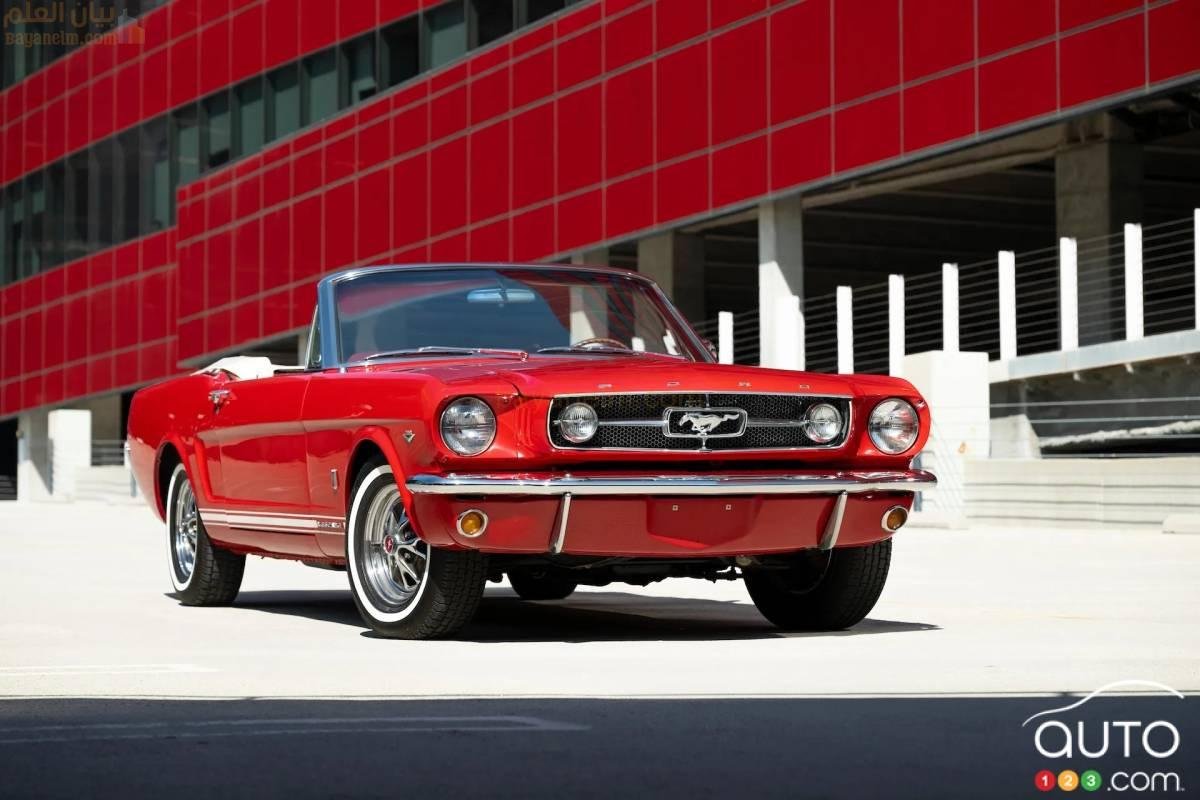 سيارة فورد موستانج متوقفة بواسطة توم بيتي وهي تسير على الطريق | أخبار السيارات