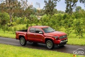 2024-toyota-tacoma-limited_7fr.jpg