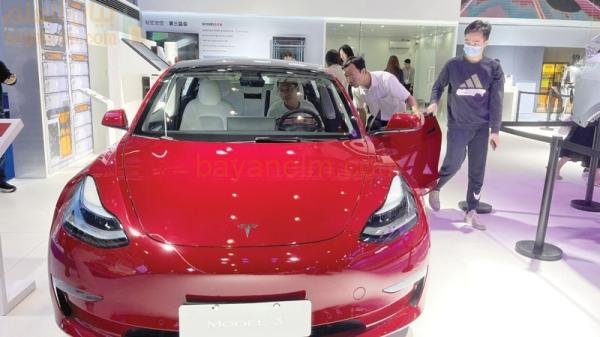 تسلا تطلق موديل 3 في الصين