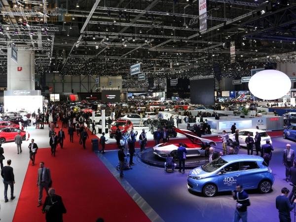 دول مجلس التعاون الخليجي تستعد لمهرجان السيارات الأبرز