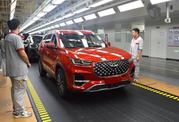 “شيري” تتطلع إلى جلب خبراتها التكنولوجية إلى صناعة السيارات في عُمان