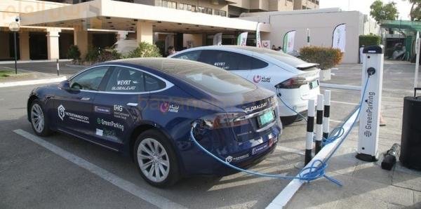 خطط لتصنيع السيارات الكهربائية في المنطقة الاقتصادية الخاصة بالدقم