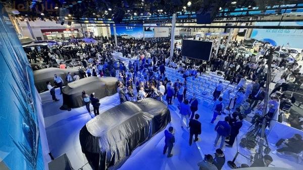 شيري تتصدر المشهد في معرض بكين الدولي للسيارات 2024