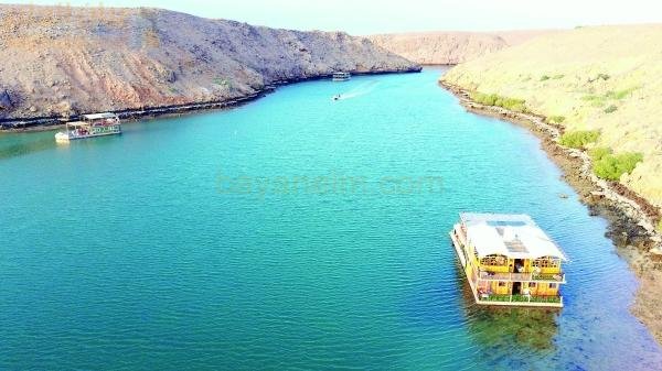 عُمان تدعو الشركات العالمية لتقديم عطاءاتها لمشروع مرسى خور جراما