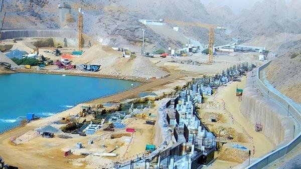 منتجع بندر الخيران بتكلفة 36 مليون ريال يحرز تقدماً في مسقط