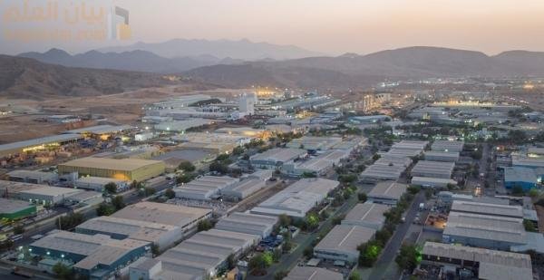 القطاع غير النفطي يعزز النمو الاقتصادي