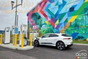 2022-jaguar-i-pace_2fr.jpg