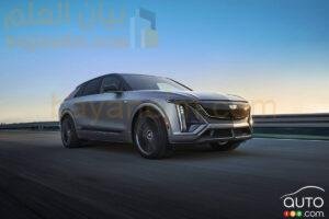 2026-cadillac-lyriq-v-001fr.jpg
