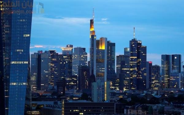 يظهر مؤشر مديري المشتريات أن النشاط التجاري في منطقة اليورو انكمش في سبتمبر