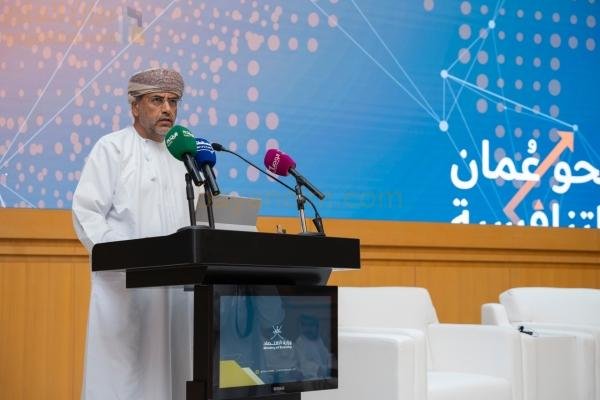 الخطوات المبينة لتعزيز القدرة التنافسية العالمية لعمان