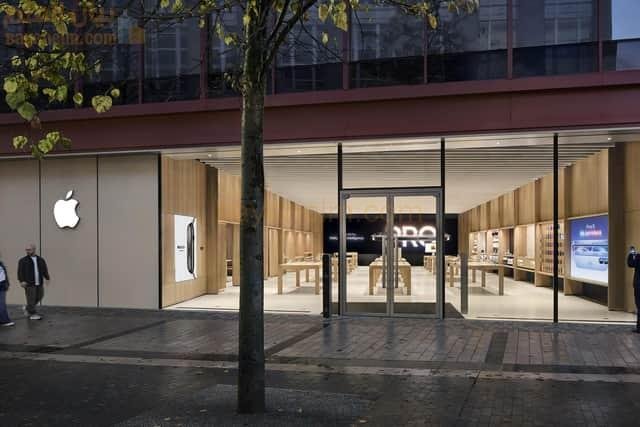 Apple تفتتح متجر بلفاست مع Vision Pro والتصميم المستدام