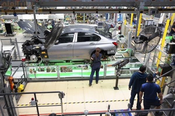 رسوم ترامب تستهدف مصانع السيارات في المكسيك