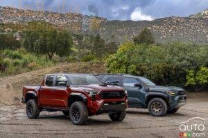 2025_Toyota_4Runner_Group_005fr.JPG