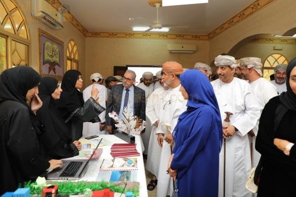 وفد منظمة الصحة العالمية يزور قرية السنيبي الصحية