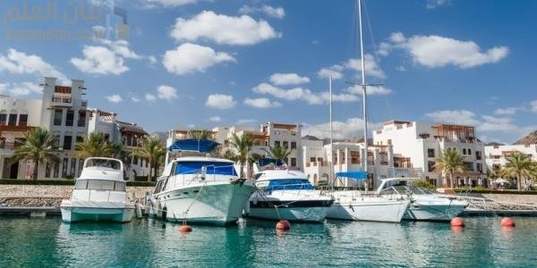 وتخطط وزارة الاتصالات وتكنولوجيا المعلومات للعديد من مشاريع السياحة البحرية