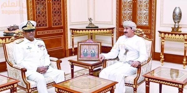 النعماني يجري محادثات مع قائد البحرية الباكستانية
