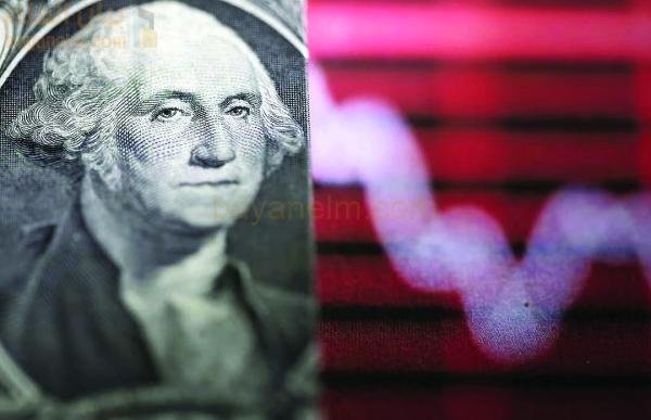 ضربت الأسهم وتراجع الدولار في عمليات جني الأرباح غير السائلة في نهاية العام