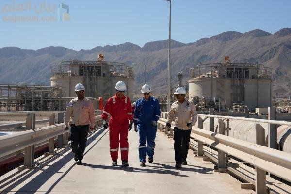 الشركة العمانية للغاز الطبيعي المسال تسلم أول شحنة من الغاز الطبيعي المسال لشركة شل