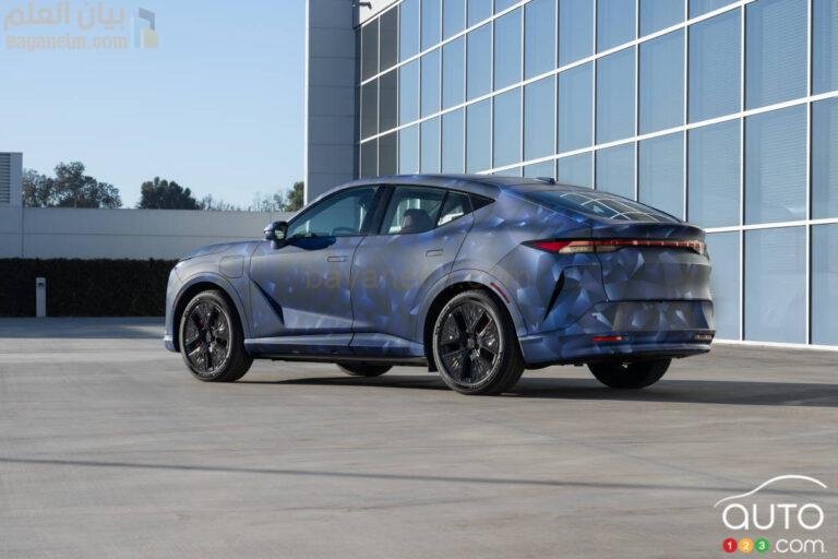 Acura_RSX_Prototype_Camo_2fr.jpg