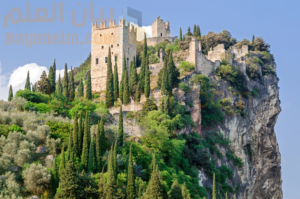 11 قلعة خيالية على بحيرة غاردا لا يمكن أن تفوتها!