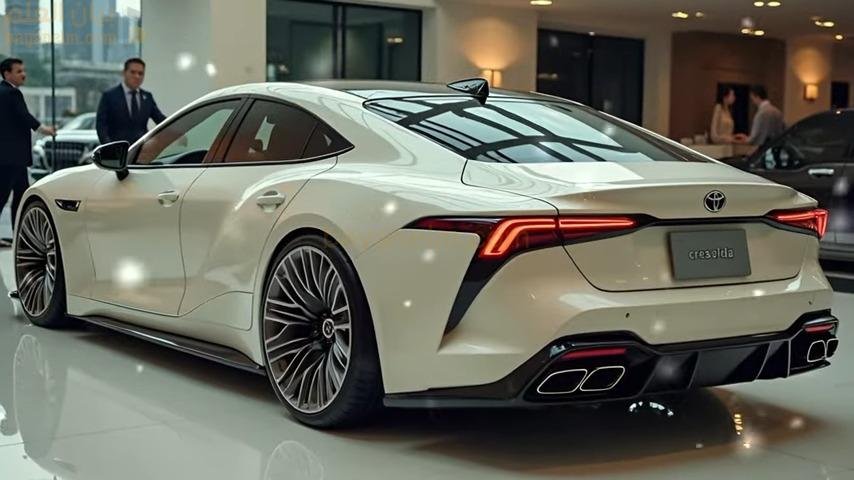 تويوتا كريسييدا 2025: عودة الأناقة الكلاسيكية بأداء عصري